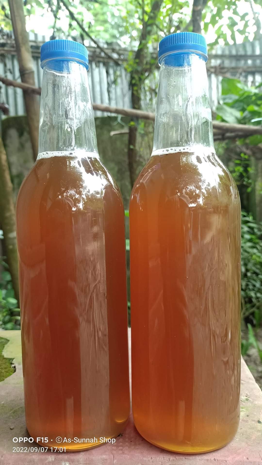 পাহাড়ি চাকের মধু